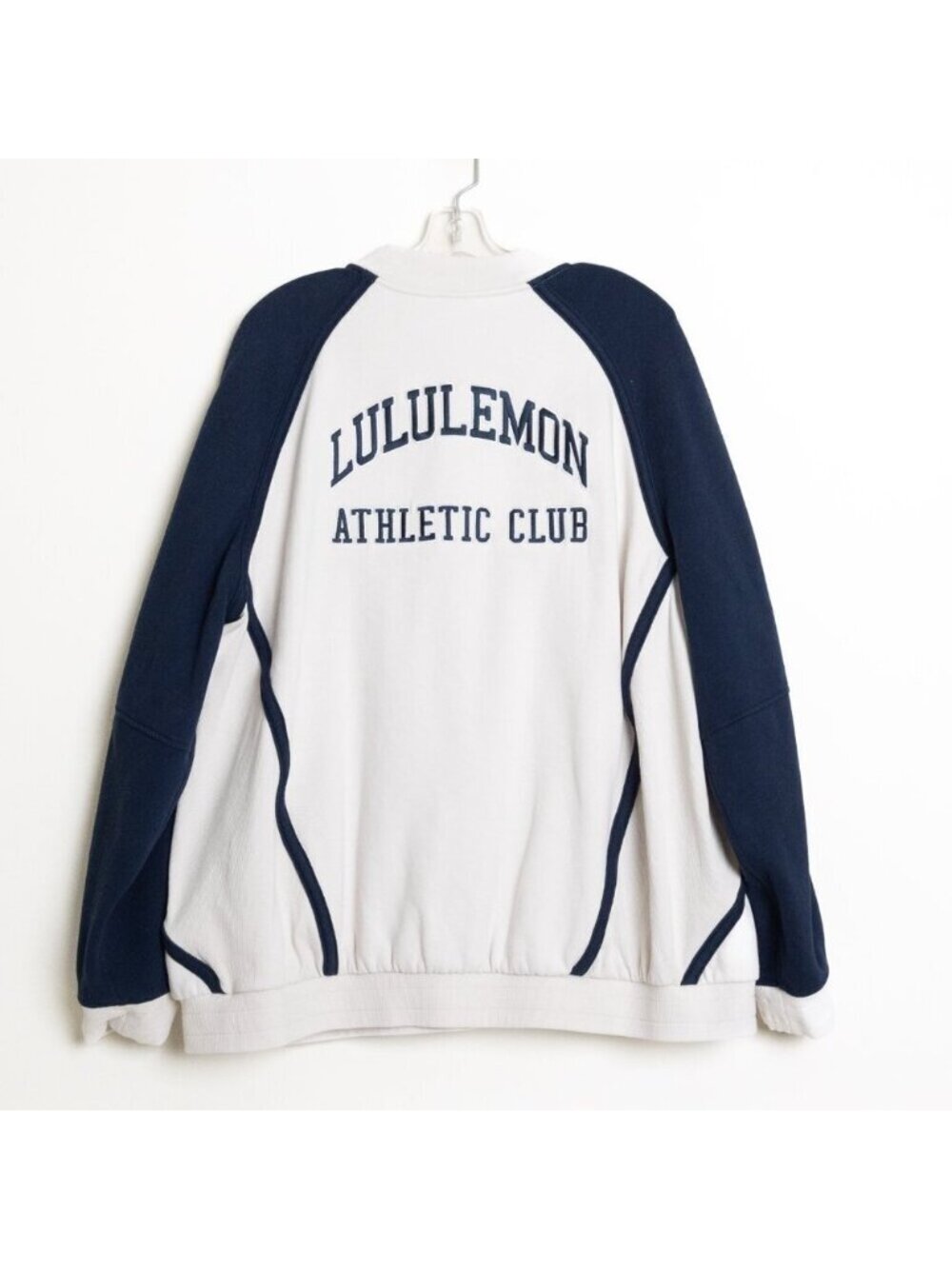 Lululemon Scuba Oversized Collegiate Jacket Graphic White Blue HK Exclusive XL - Picture 4 of 14
